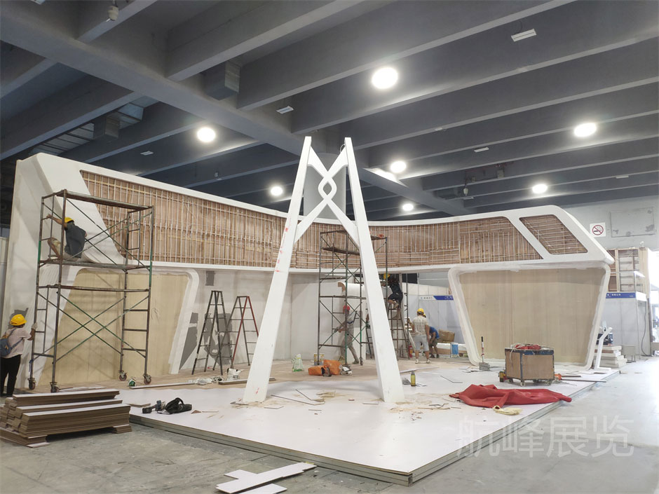 中交第二公路工程局展覽展臺(tái)搭建現(xiàn)場(chǎng)