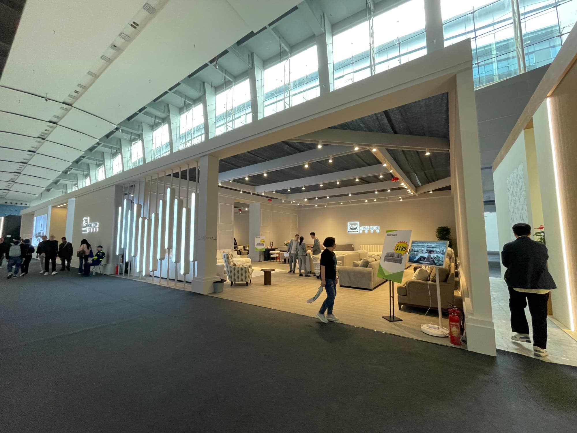 2026 廣州家博會參展商首選：合規(guī)資質(zhì)齊全的展臺設(shè)計搭建團隊