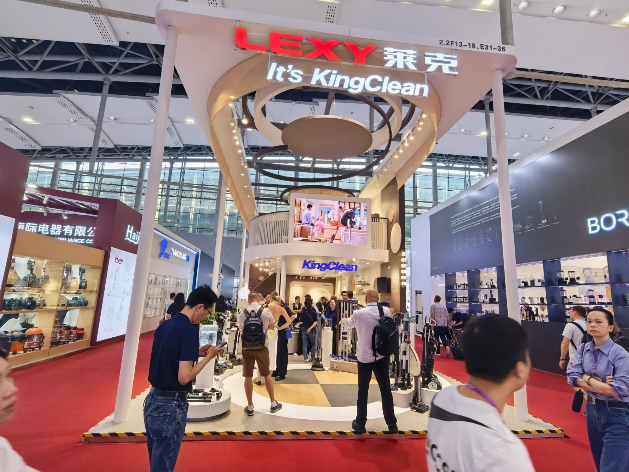 禮品展只展示不成交？展臺設計要兼顧洽談與轉(zhuǎn)化