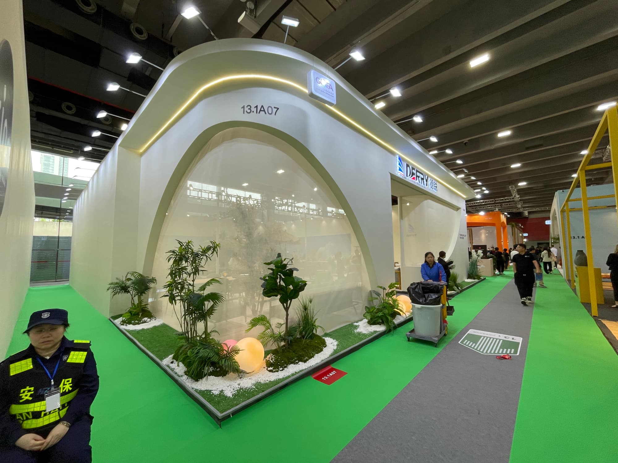 從人流到訂單：廣州門窗幕墻展高轉(zhuǎn)化展臺(tái)的設(shè)計(jì)搭建指南